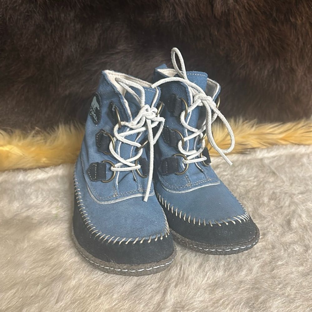 Sorel Bootsโ6 NWOTโ(4200)